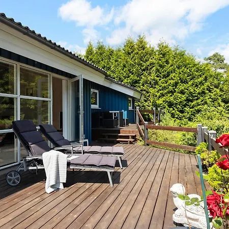Σπίτι διακοπών 3 Bedroom Awesome In